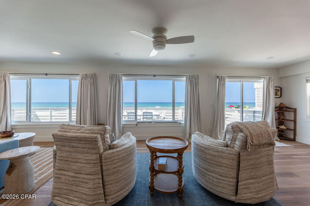 Property Photo: 6621 Gulf Drive FL 32408