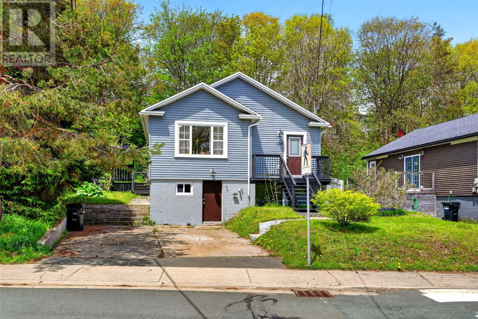 Property Photo:  124 Topsail Road  NL A1E 2A8 