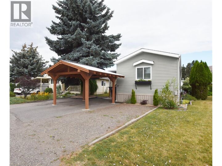 Property Photo: 5484 25 Avenue 65 BC V1T 7A8