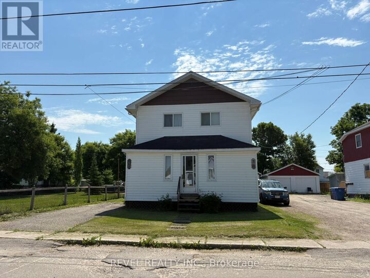 Property Photo: 36 Stewart Avenue ON P5N 1S2