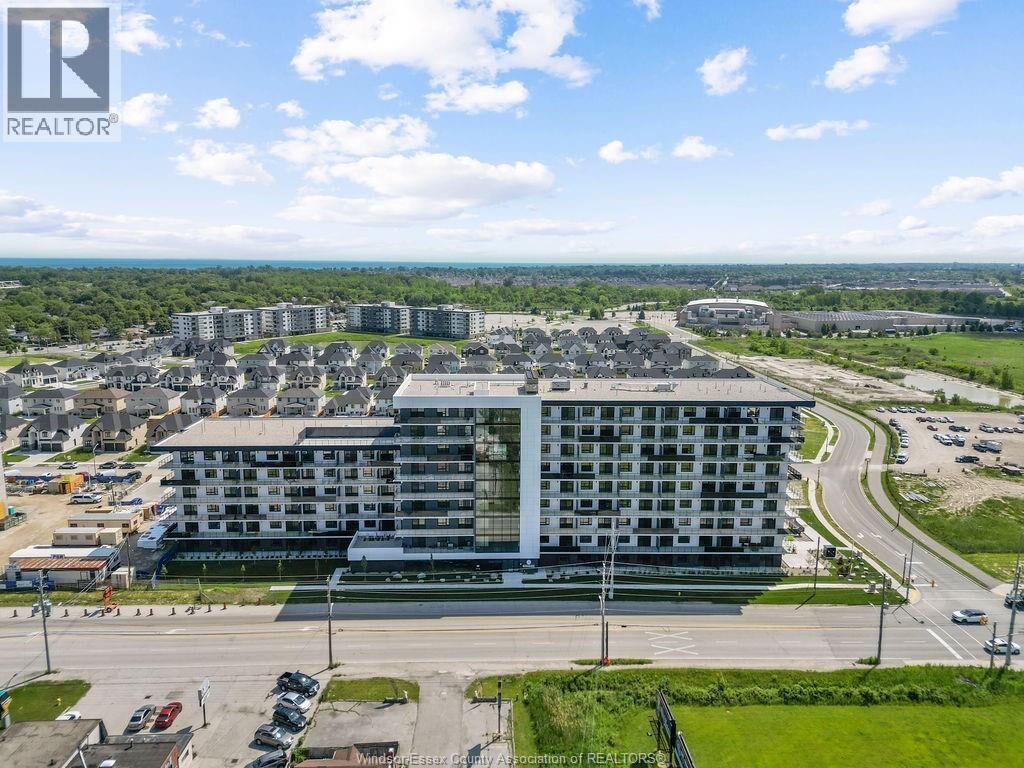 Property Photo:  1530 Lauzon Rd 701  ON N8S 3N4 