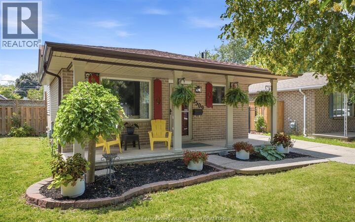 Property Photo:  2509 Ellrose  ON N8W 5E8 