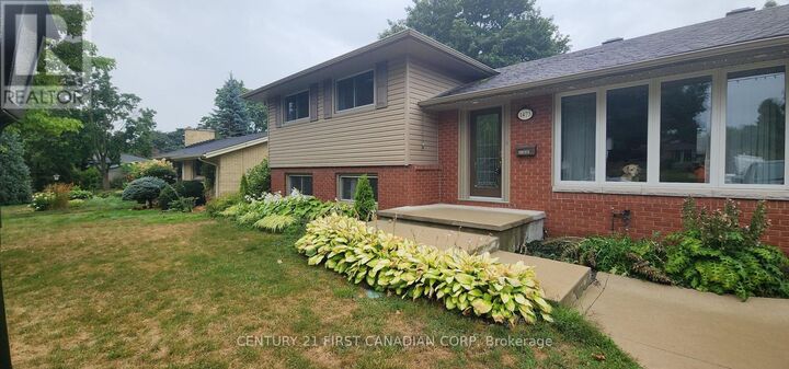 Property Photo:  1473 Glengarry Avenue  ON N5X 1R2 