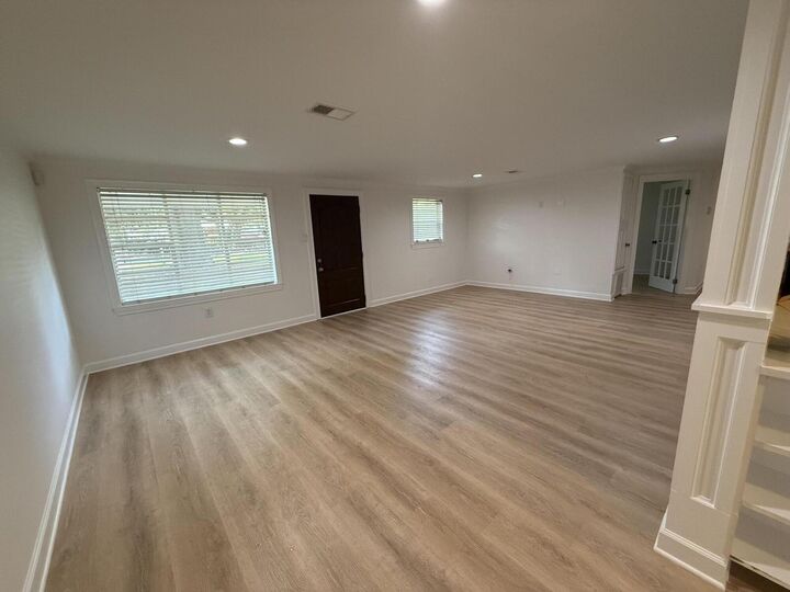 Property Photo:  503 Second Avenue  FL 32541 