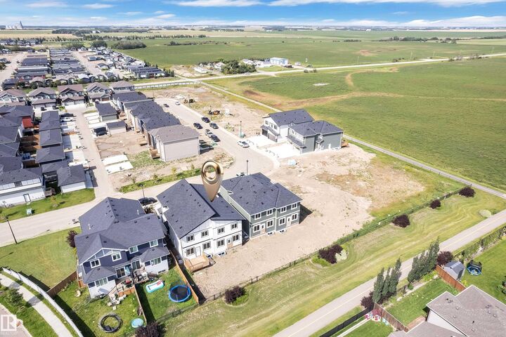 Property Photo: 10707 98 Street AB T8R 2R2