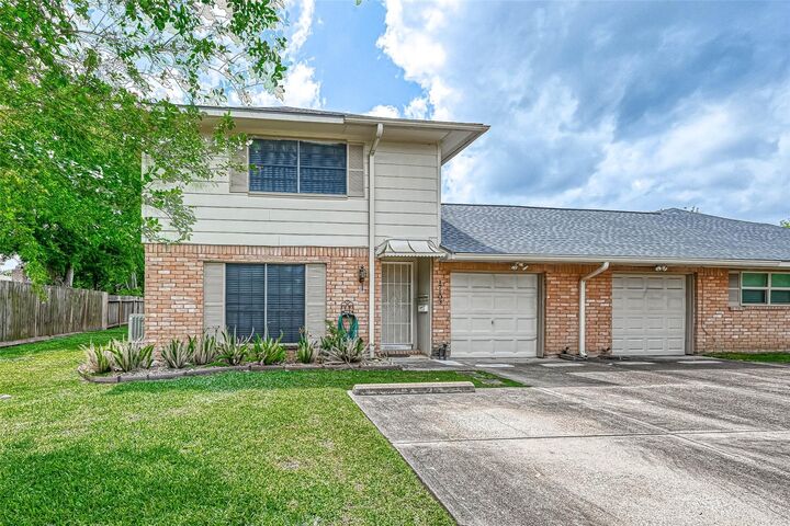 Property Photo:  17103 Blackhawk Boulevard  TX 77546 