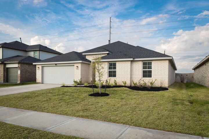 Property Photo:  31514 Avebury Lake Lane  TX 77441 