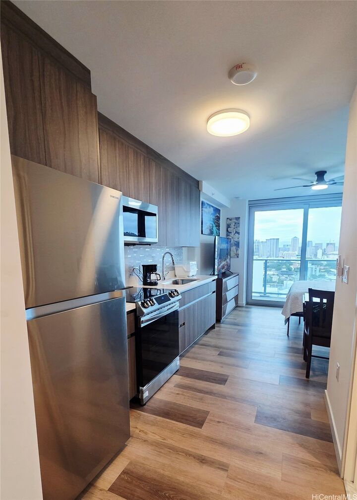 Property Photo: 1500 Rycroft Street 2208R HI 96814