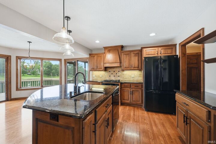 Property Photo:  1818 Woodland Crossing  IN 46825-7229 
