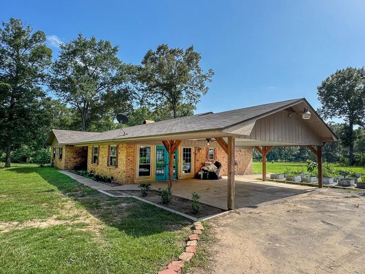Property Photo: 200 Ma County Road 3314 TX 75555