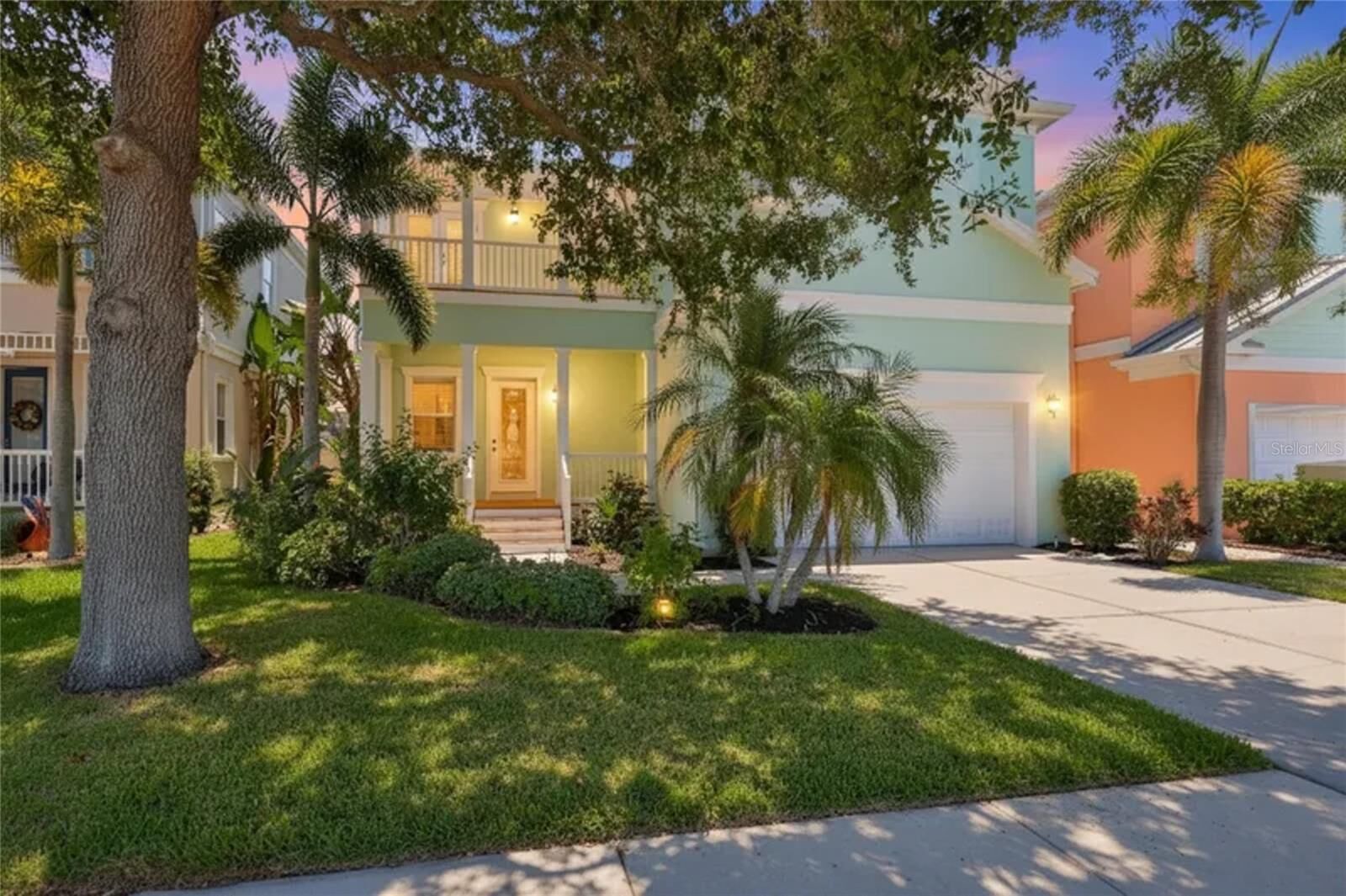 Property Photo:  6573 Simone Shores Circle  FL 33572 