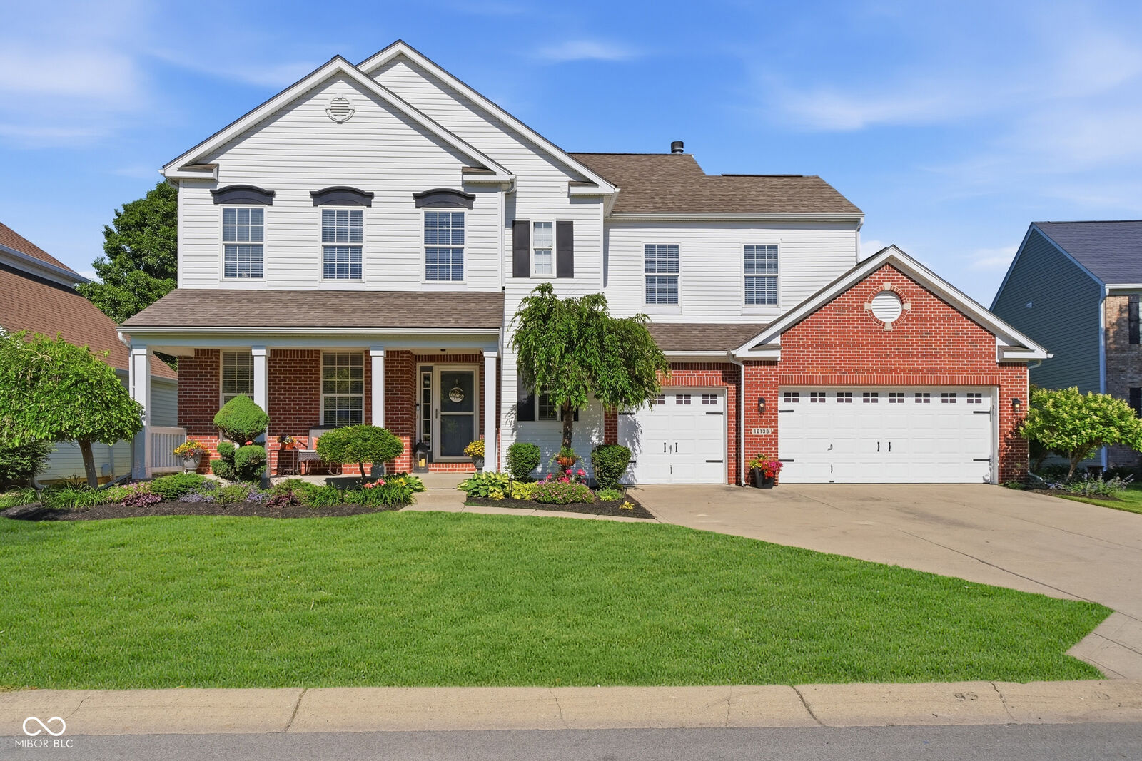 Property Photo: 16133 Hymera Green IN 46074