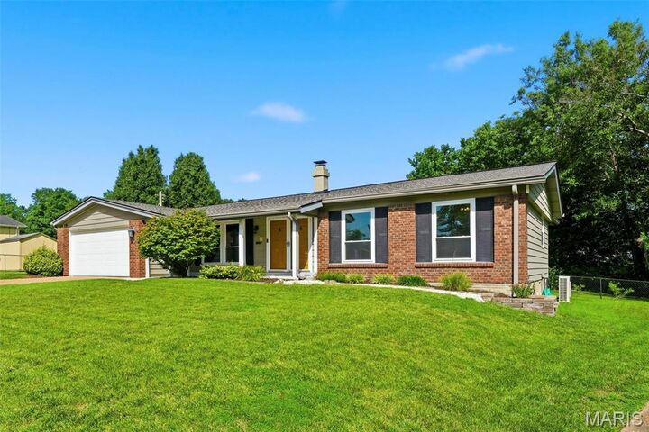 Property Photo: 4970 Fernhill Drive MO 63128