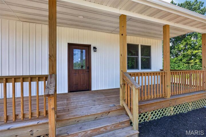 Property Photo: 2216 N 15th Avenue IL 62056