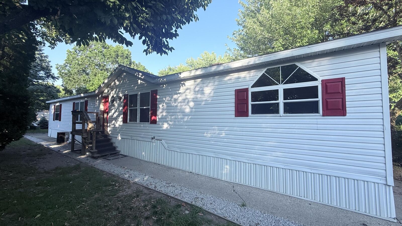 Property Photo: 3611 Butternut Drive MI 49424