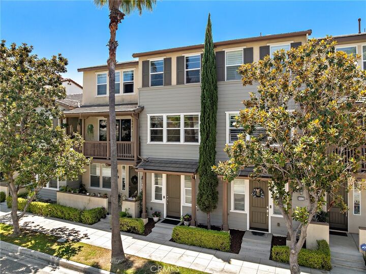 Property Photo:  806 E Prommenade  CA 91702 