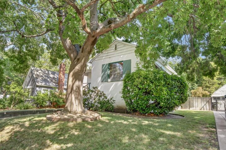 Property Photo: 311 36th Way CA 95816