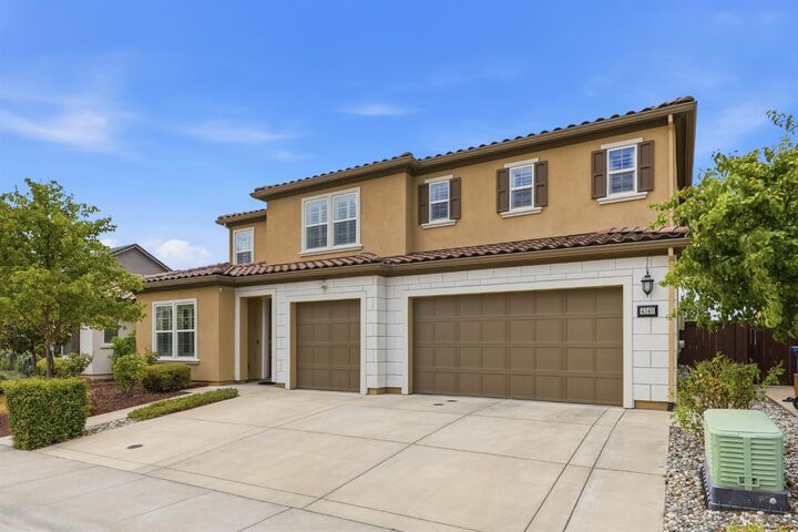 Property Photo:  4340 Hummingbird Circle  CA 95630 