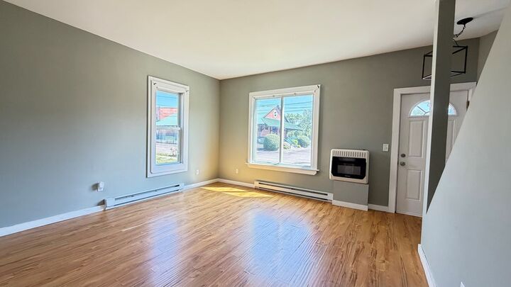 Property Photo:  709 N  Lehigh Ave  PA 18840 