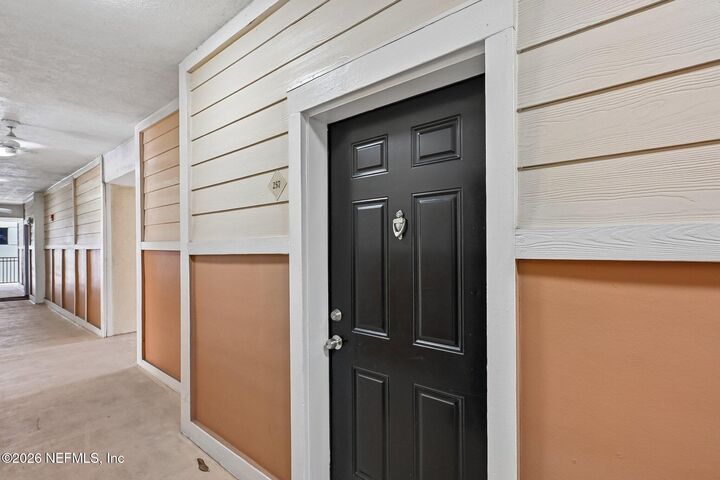 Property Photo: 10435 Midtown Parkway 257 FL 32246