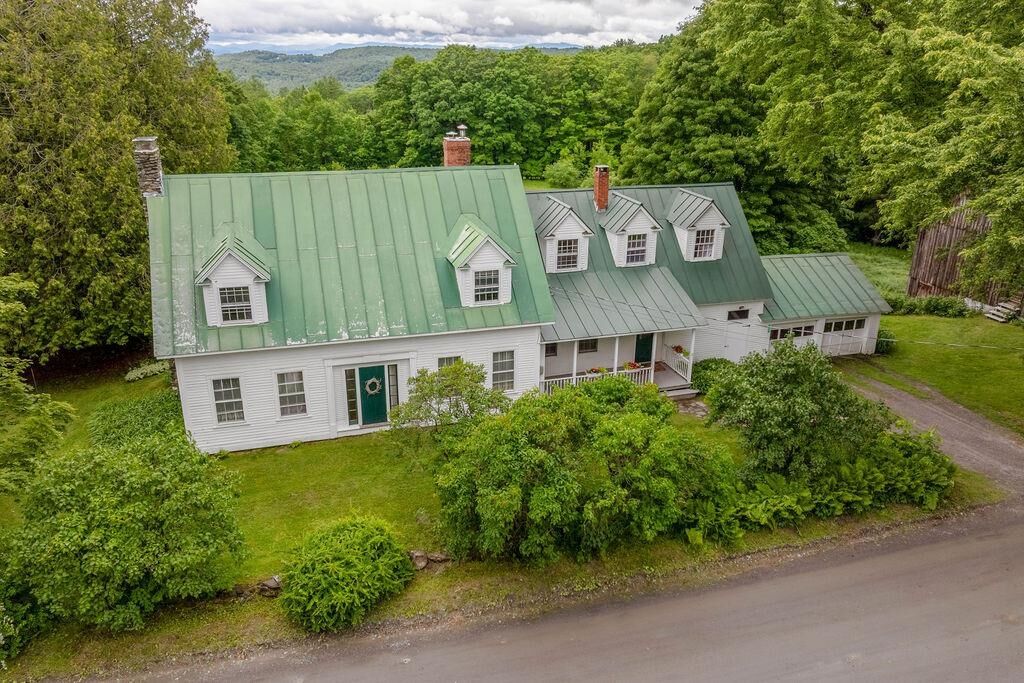 Property Photo:  1051 Cross Road  VT 05072 