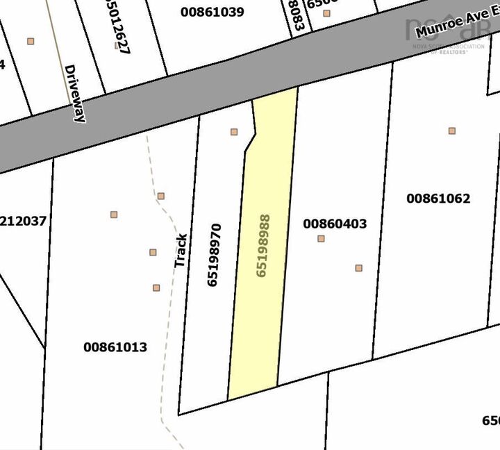 Lot Munroe Avenue Extension — photo 1