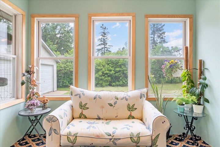 Property Photo:  1103 S 10th Street  MN 56401 