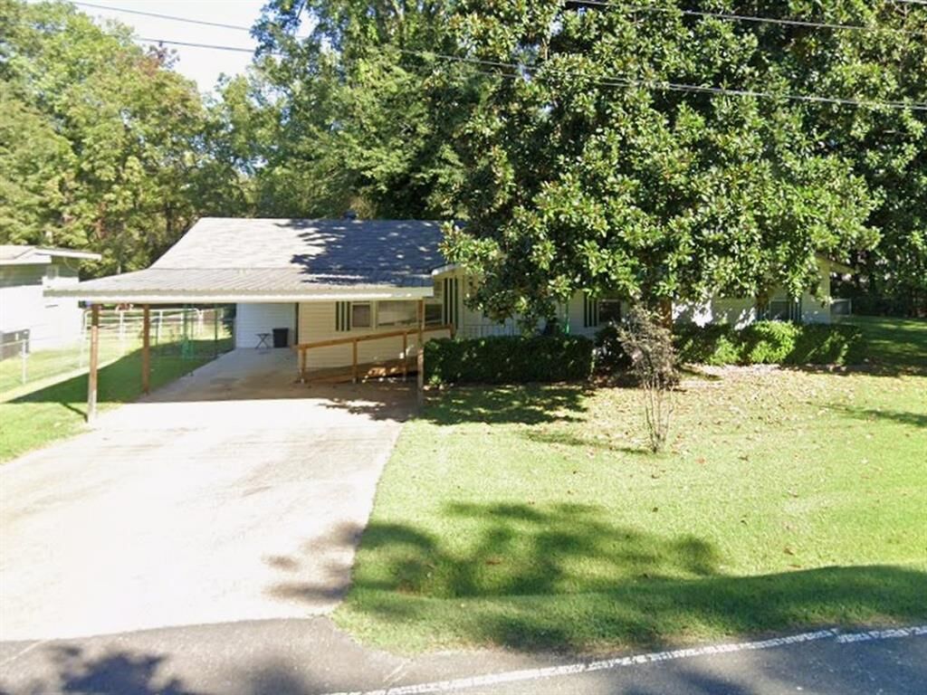 Property Photo:  311 Greenwood Street  LA 71060 