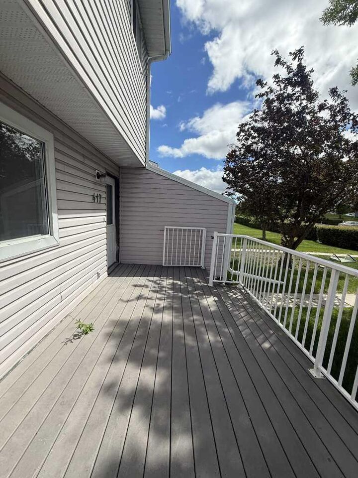 Property Photo: 417 40 Street NE AB T2A 6S1