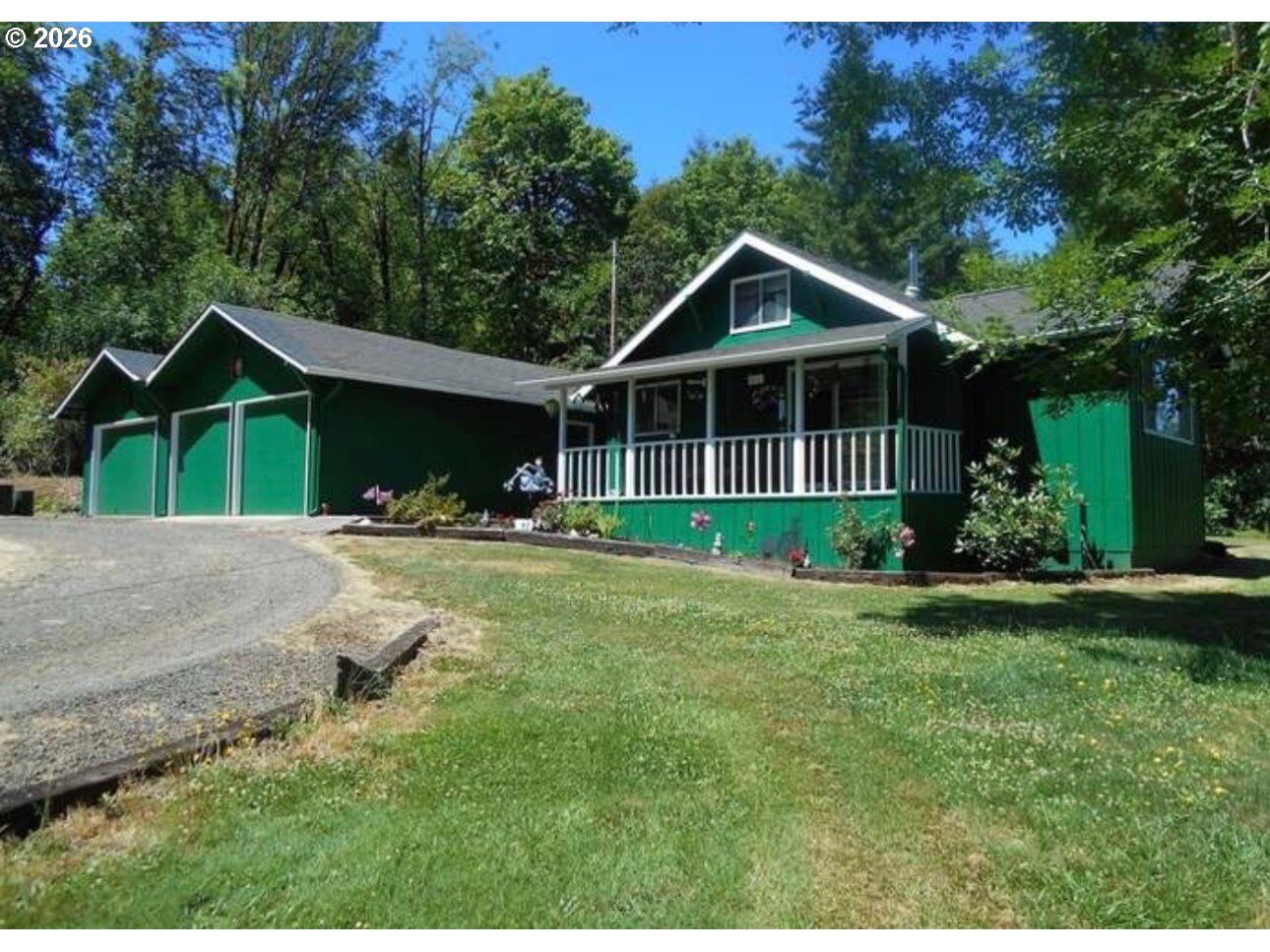 Property Photo:  85622 Territorial Hwy  OR 97402 
