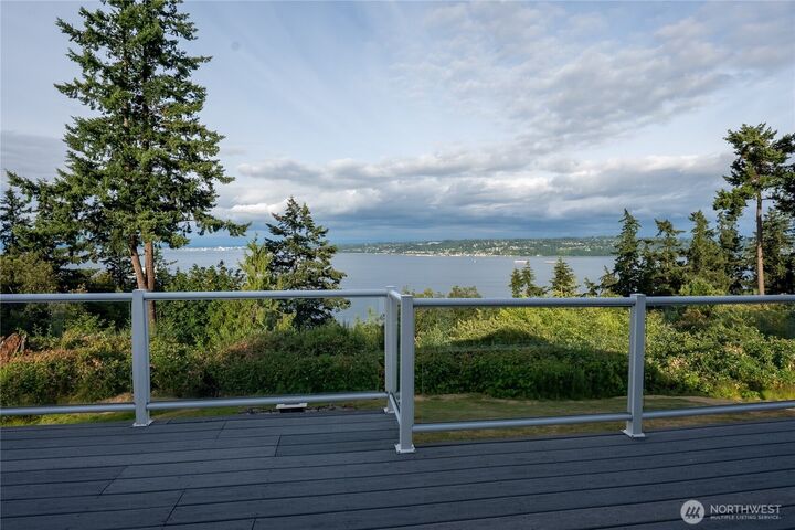 Property Photo: 7023 Columbia Avenue WA 98236