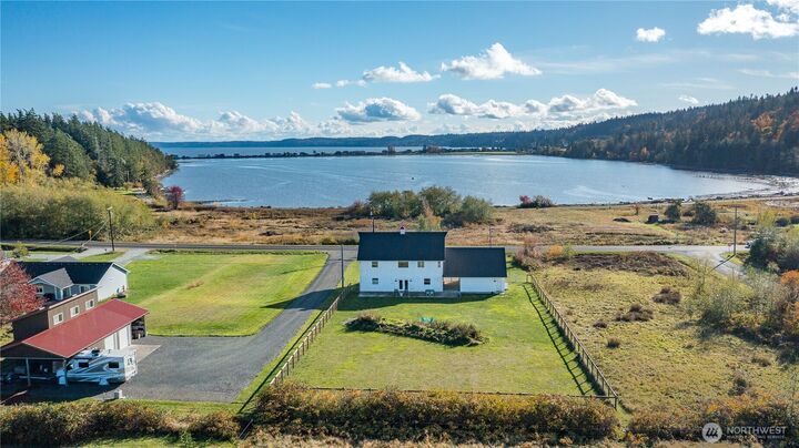 Property Photo: 157 Russell Road WA 98282