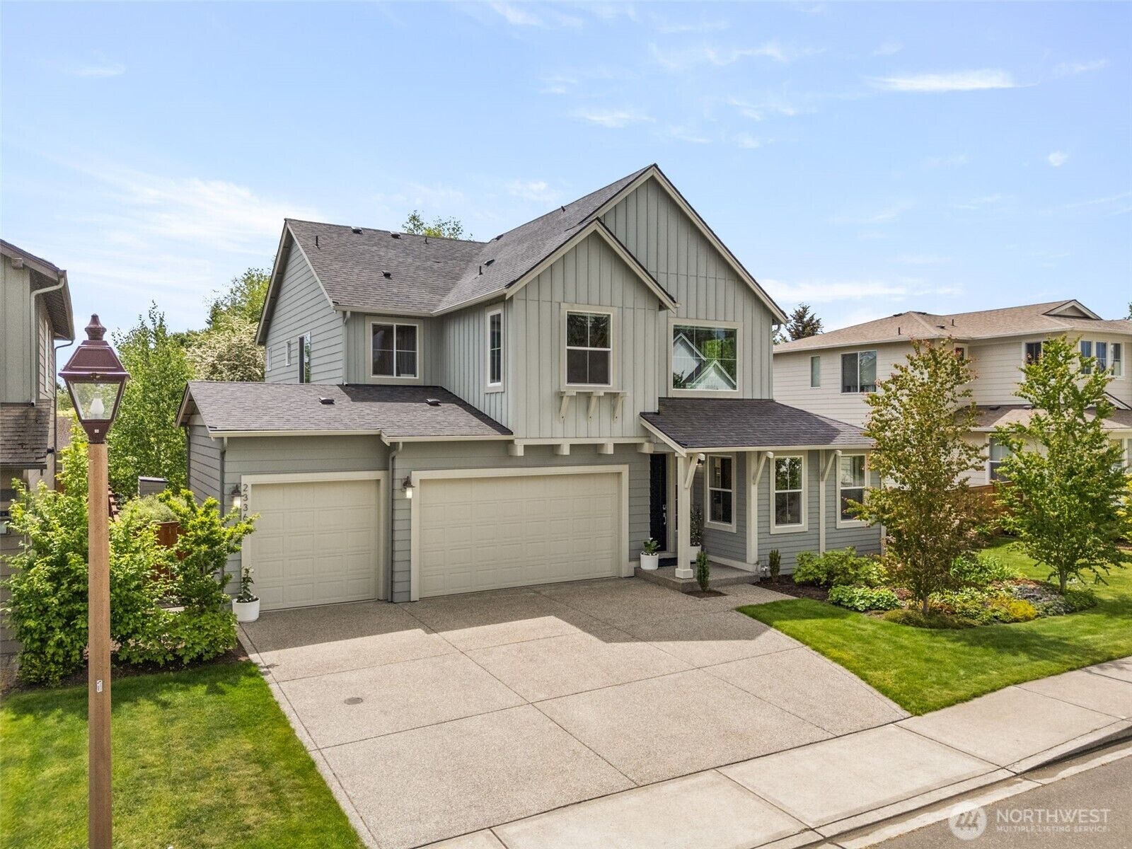 Property Photo:  2336 NE Winlock Way  WA 98370 