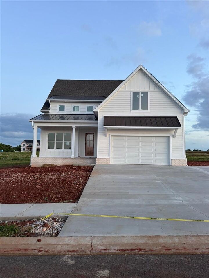 Property Photo:  1061 Paddlers Way  KY 42122 