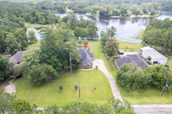 Property Photo:  153 Lakewood  TX 77663 