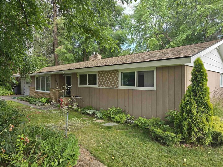 Property Photo:  10820 E 18th Ave  WA 99206 