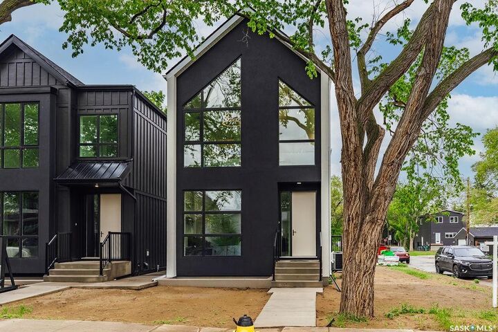 1139 13th Street E — photo 1