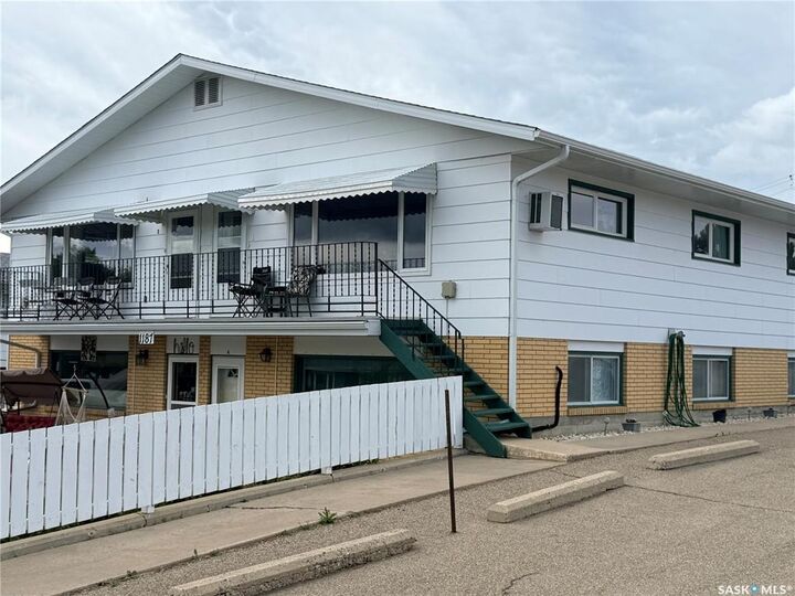 1187 Ashley Drive 1 — photo 1