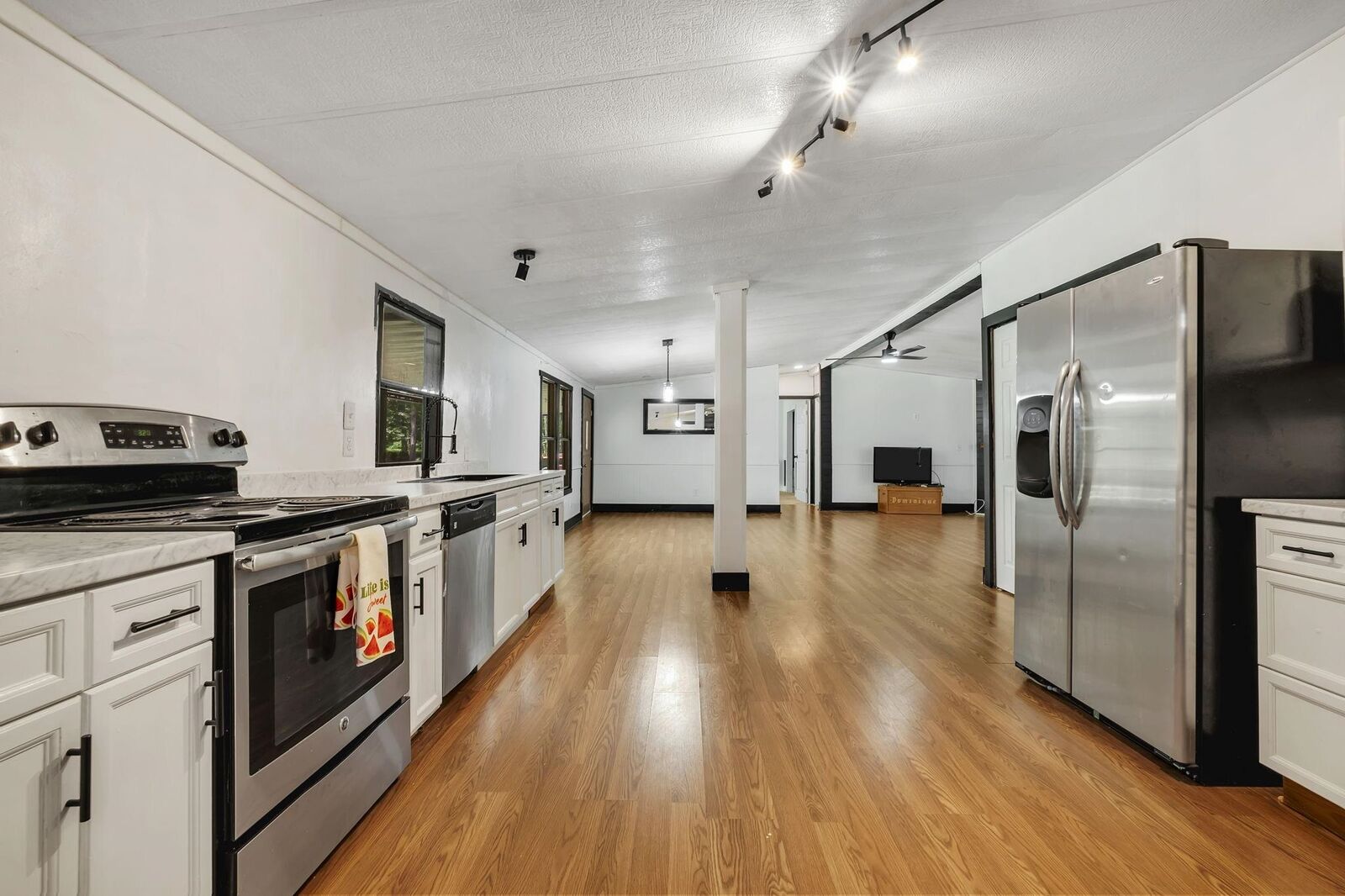 Property Photo:  96 Savannah Road  FL 32327 