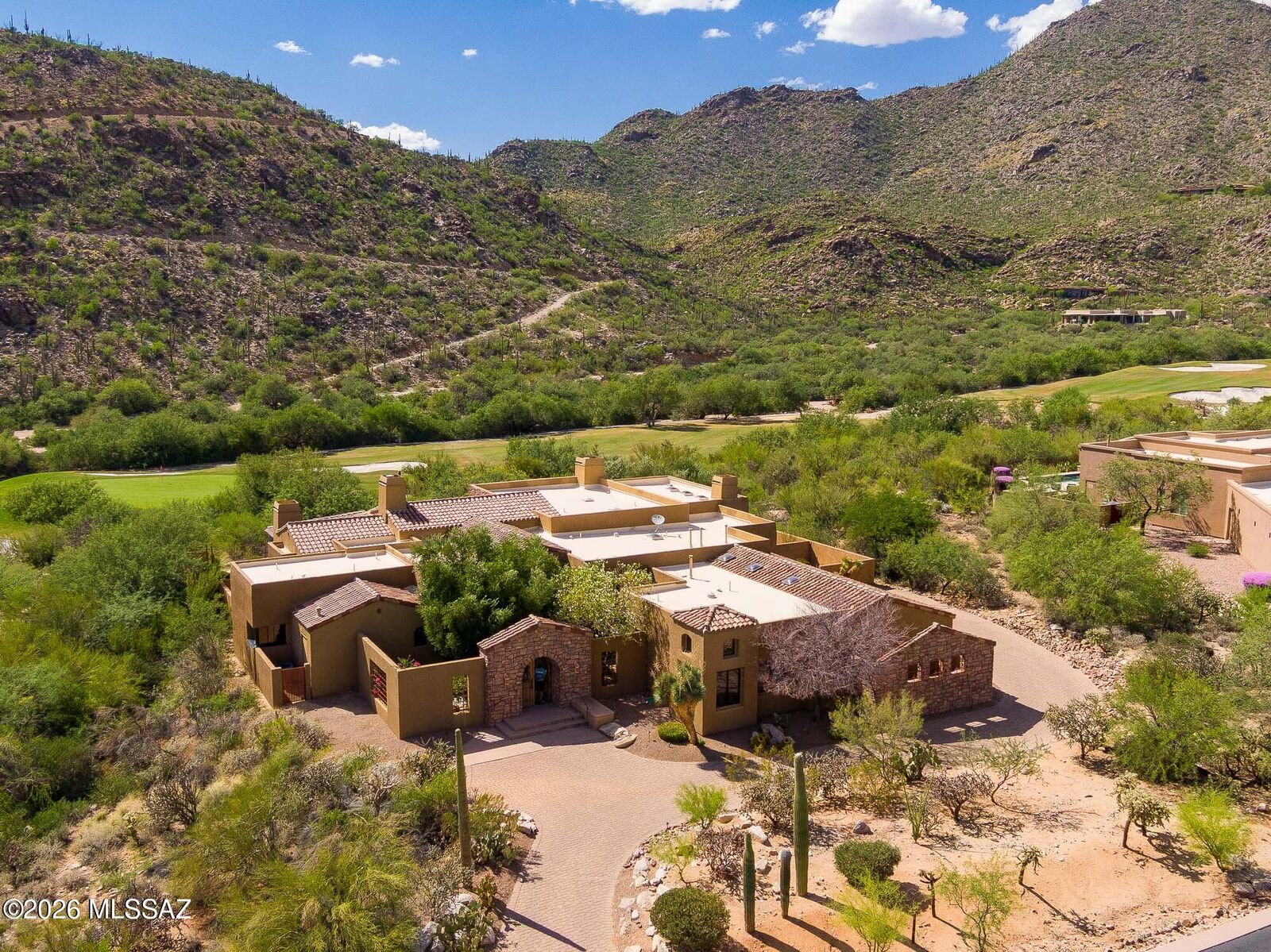 Property Photo:  14225 N Rocking Ridge Court  AZ 85658 
