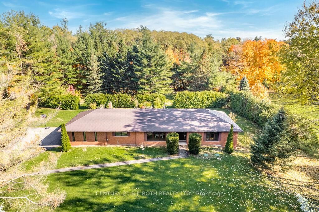 Property Photo:  3257 Liah Lane  ON L9S 2B4 