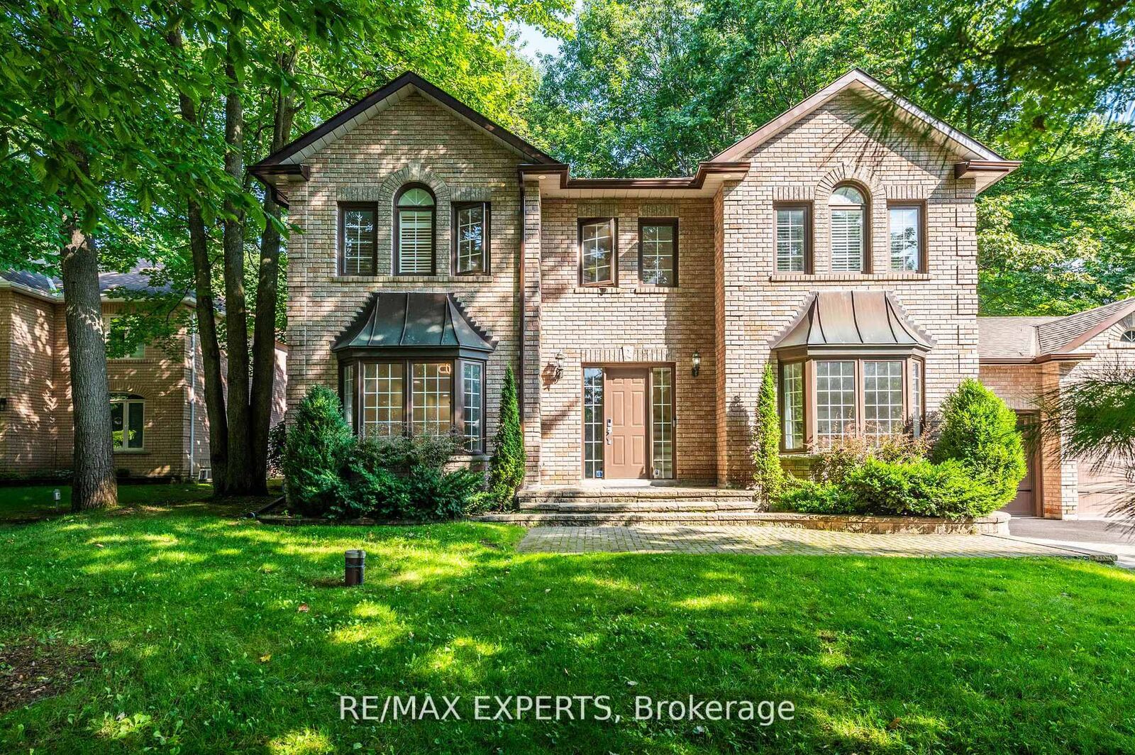 Property Photo: 14 Alana Drive ON L9X 0S2