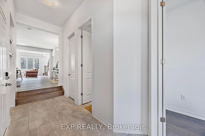 Property Photo: 53 McBride Trail ON L9J 0Y8