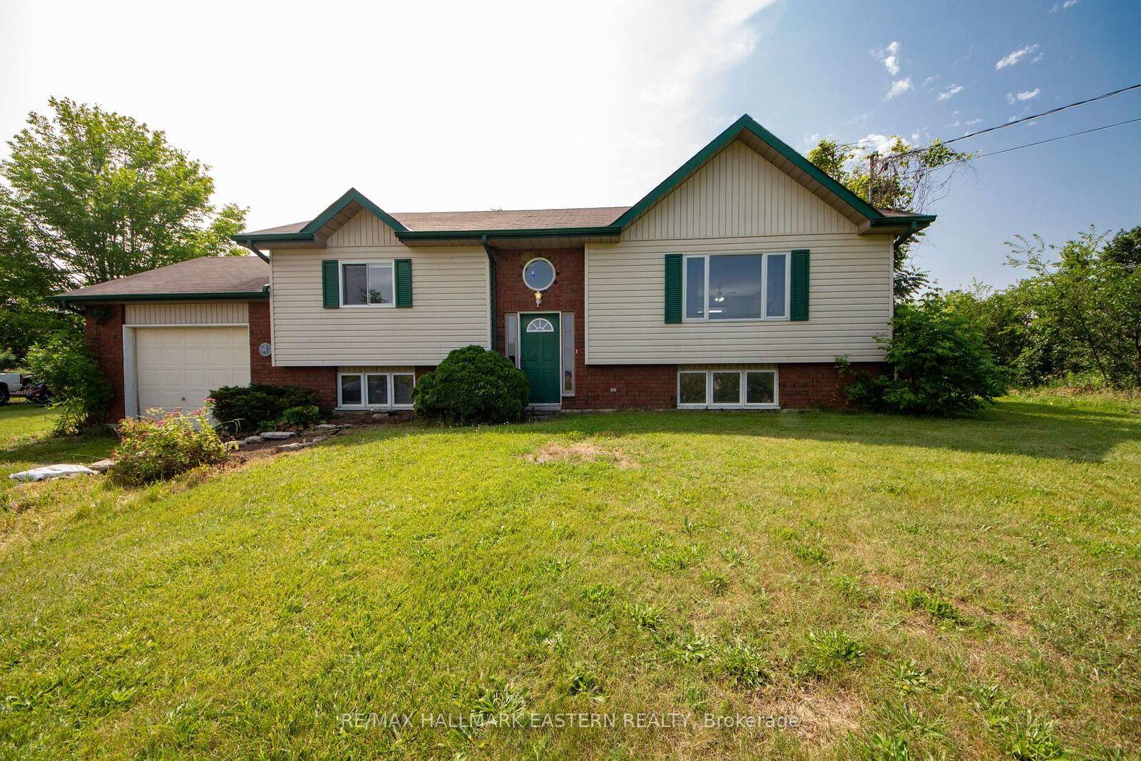 Property Photo:  945 Highland Road  ON K0L 1H0 