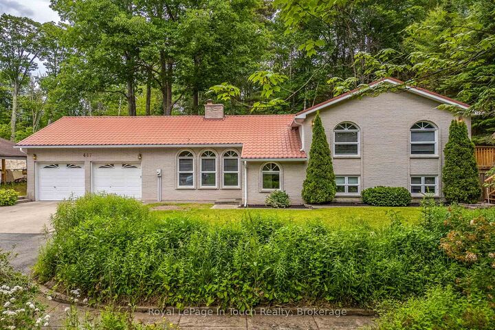 487 Tiny Beaches Road S — photo 1
