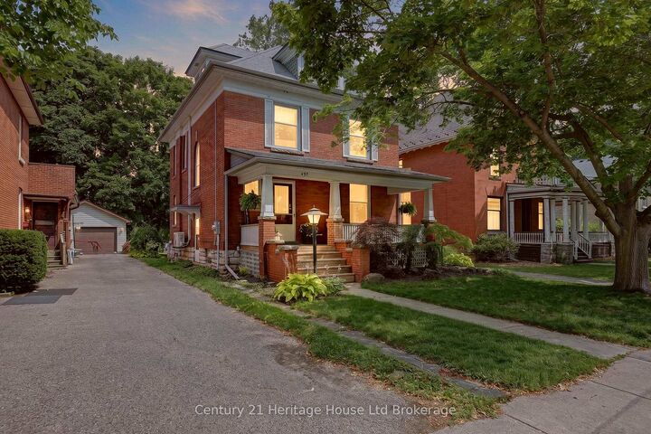 457 Buller Street — photo 1