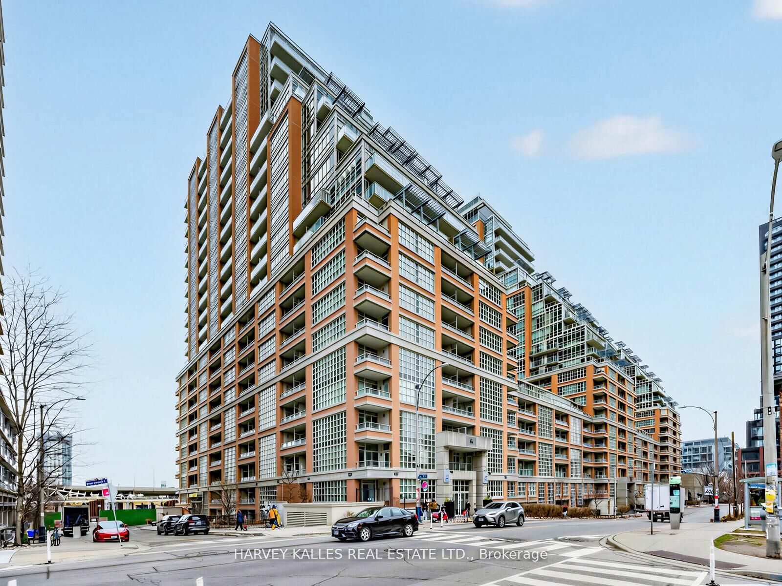 Property Photo: 65 East Liberty Street 308 ON M6K 3R2