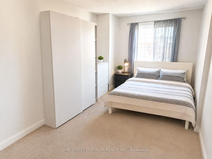 Property Photo:  54-6 Nisbet Boulevard  ON L8B 0S9 