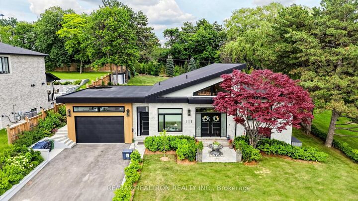 Property Photo:  116 Laurentide Drive  ON M3A 3E5 