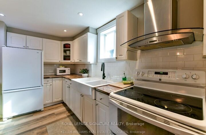 219 Angelene Street — photo 1